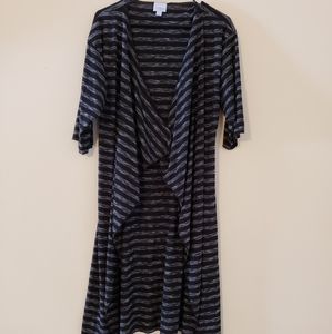 Lularoe shirley kimono